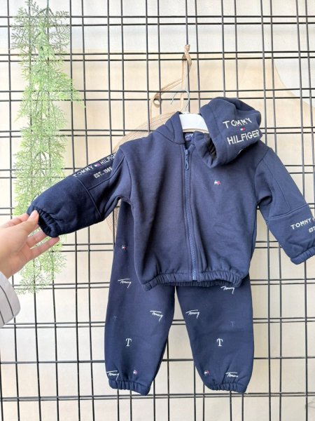 sat baby tomeey zipper